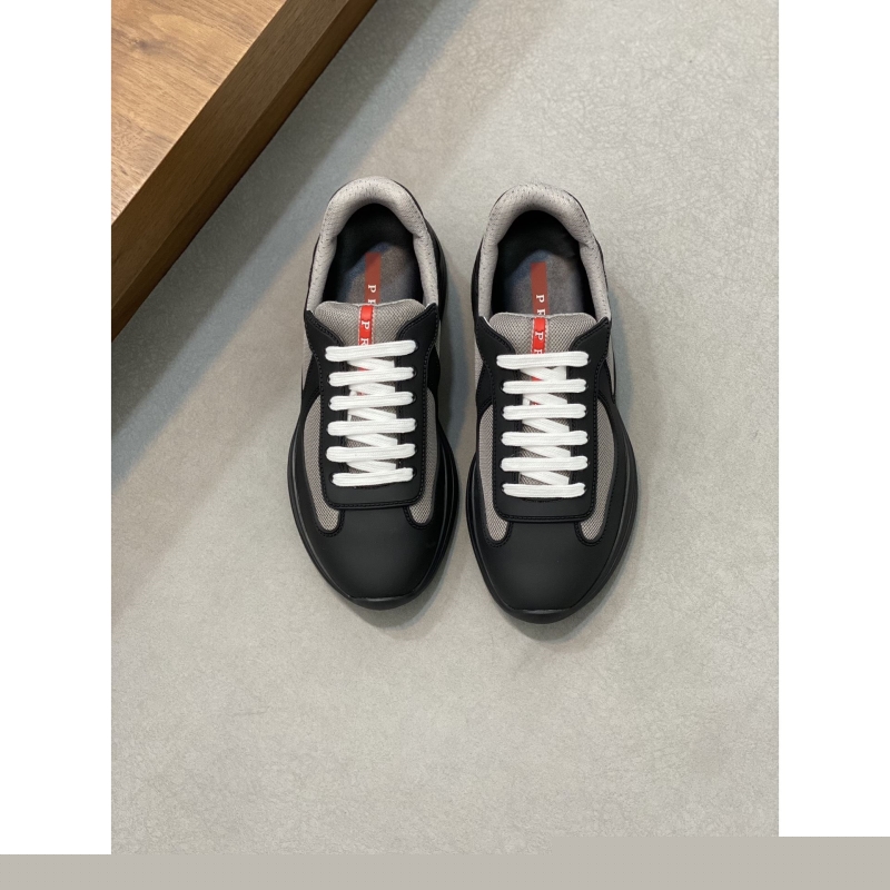 Pra*a casual shoes